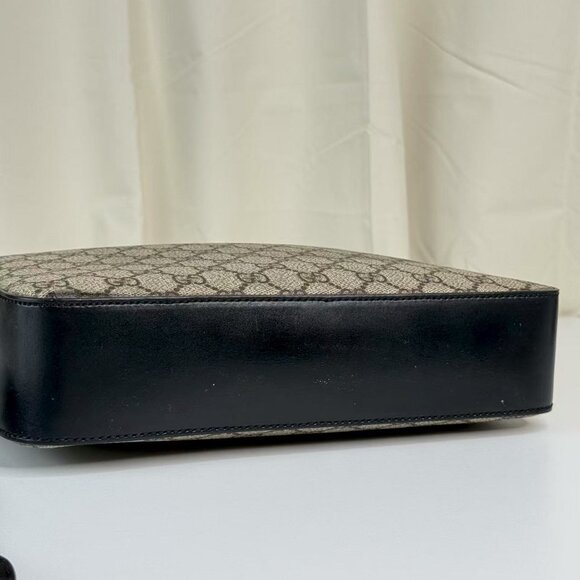 Gucci GG Logo Supreme Large Clutch Classic Beige & Black Handbag - Picture 5 of 9